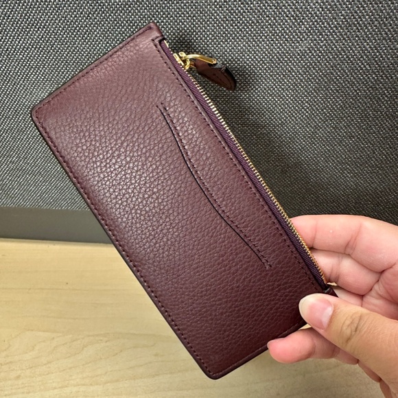 NWT! Rare! Burberry Women's Zip Around Long Wallet In Deep Claret Leather 2 In 1 - Picture 10 of 12